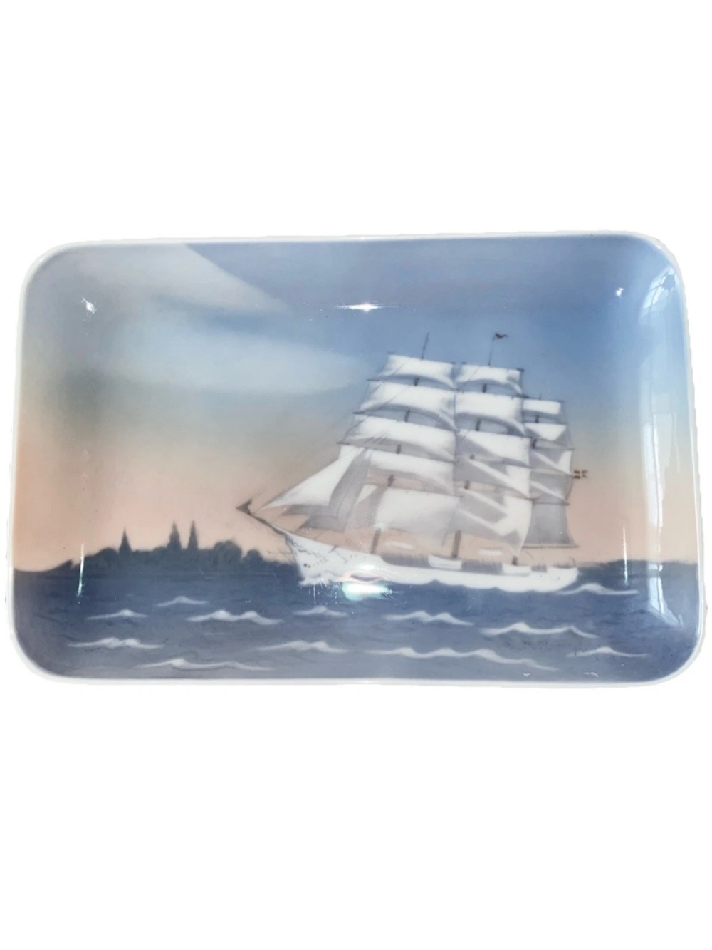 Bing & Grøndahl trinket tray featuring the‎ Danish training ship Danmark Vintage